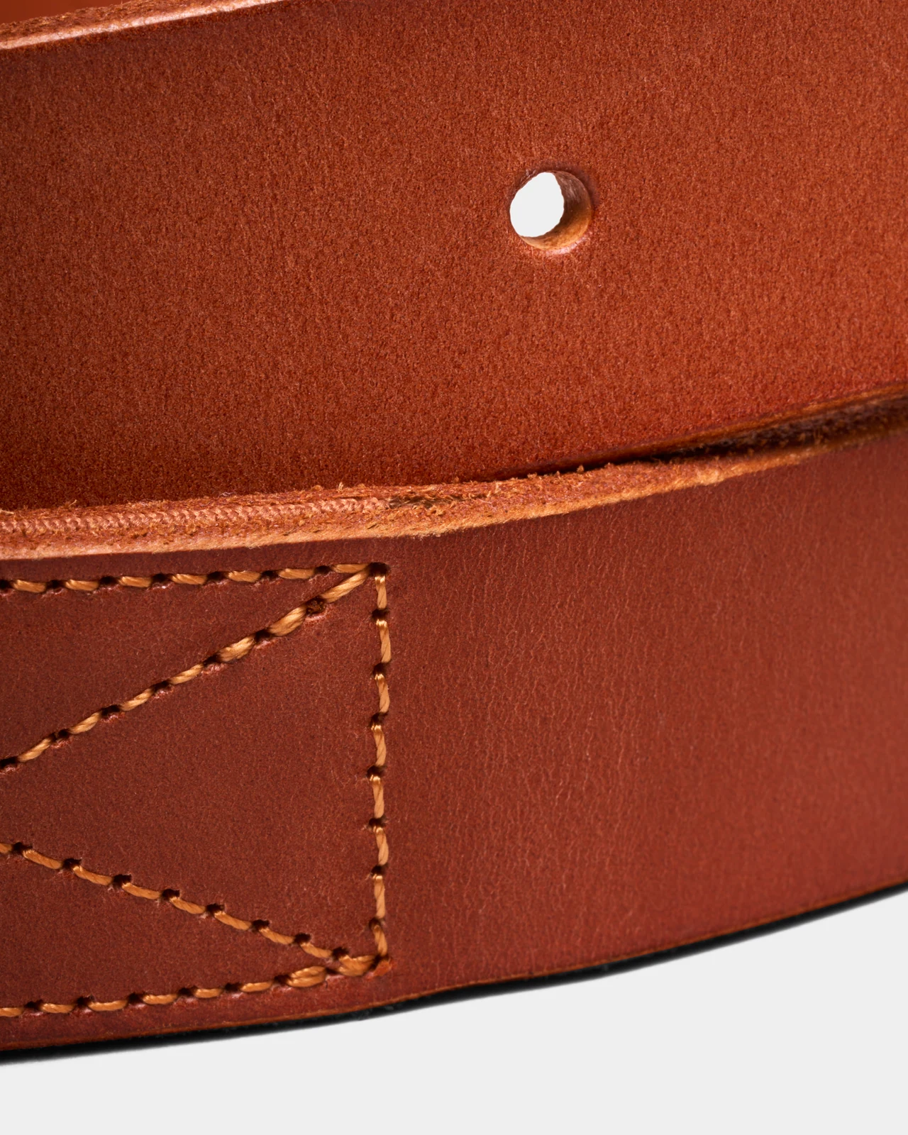 Double Oak — Leather belt, Brown, detail view.